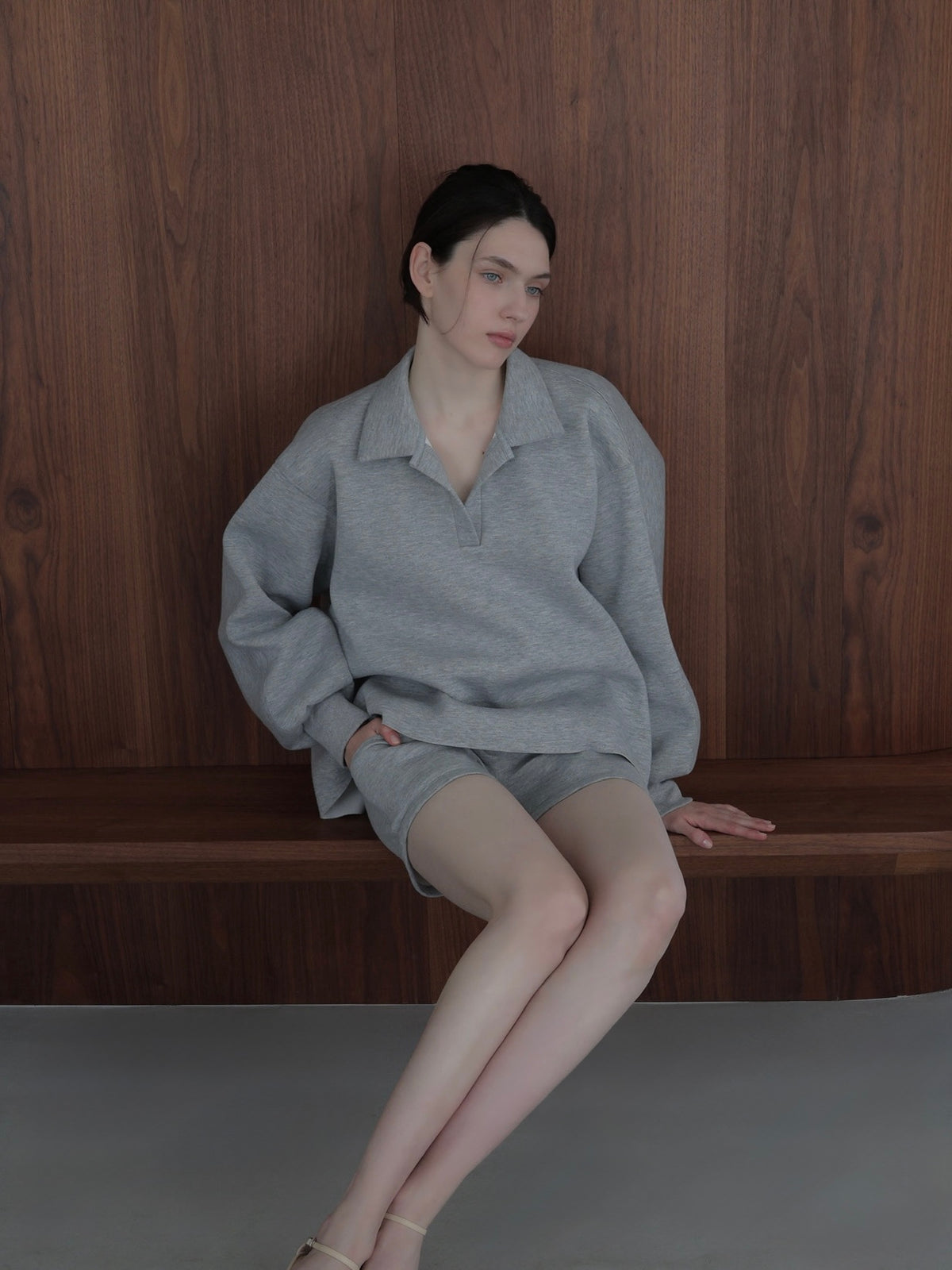 【SAMPLE SALE / célon】open neck sweat top