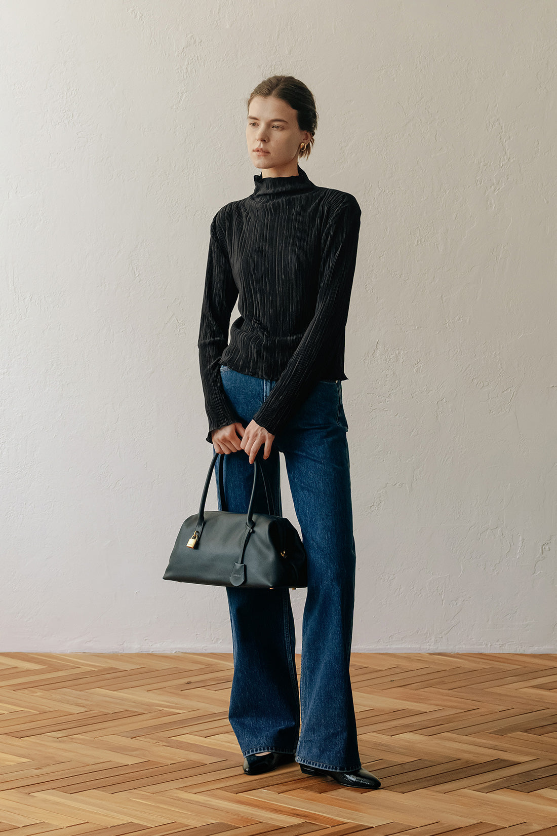 【ELBORN】Melissa 高领褶饰上衣
