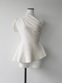 【AMOMMA】DRAPE PEPLUM KNIT