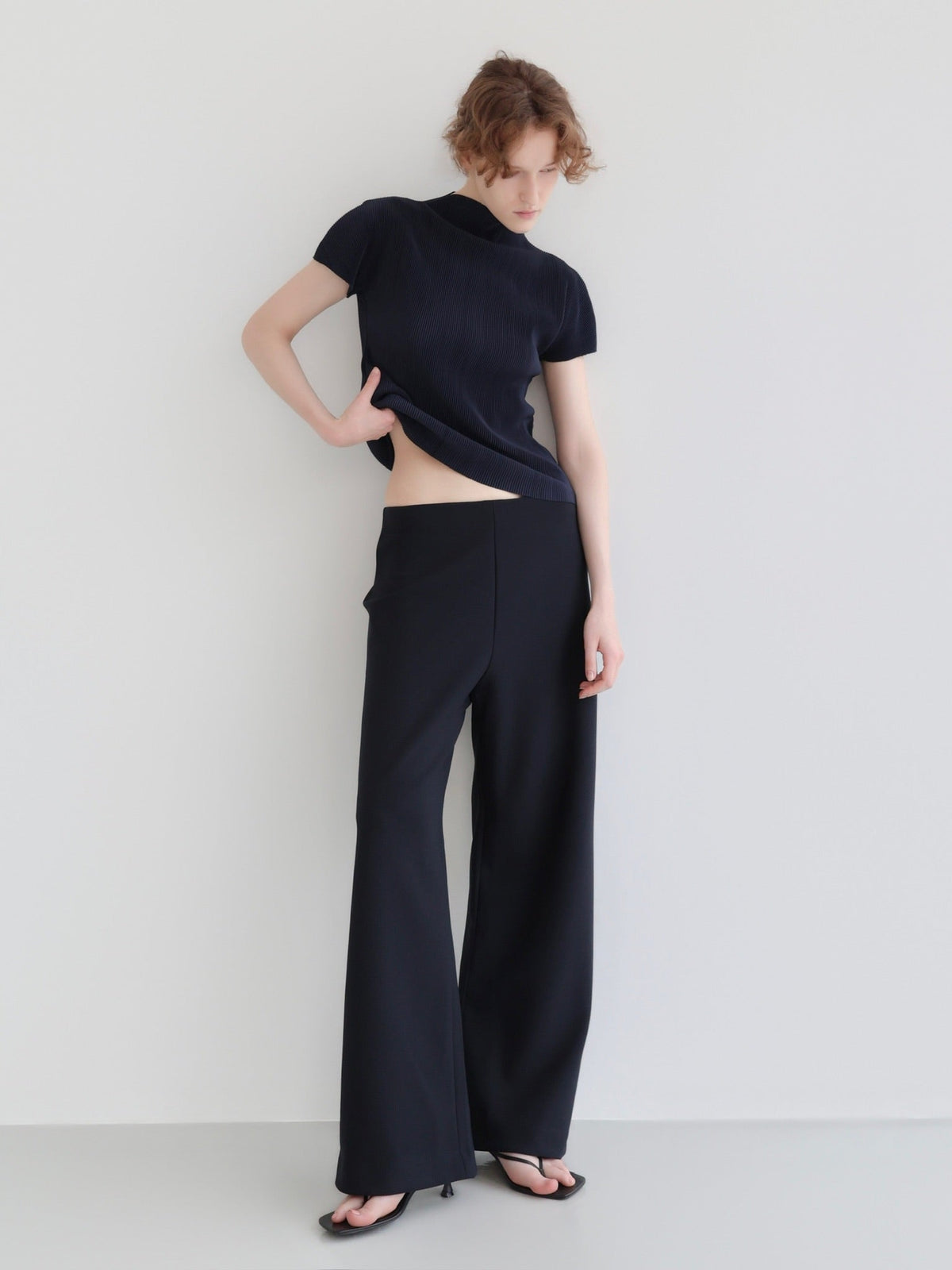 [NOWNS] Seine | Pleated Top