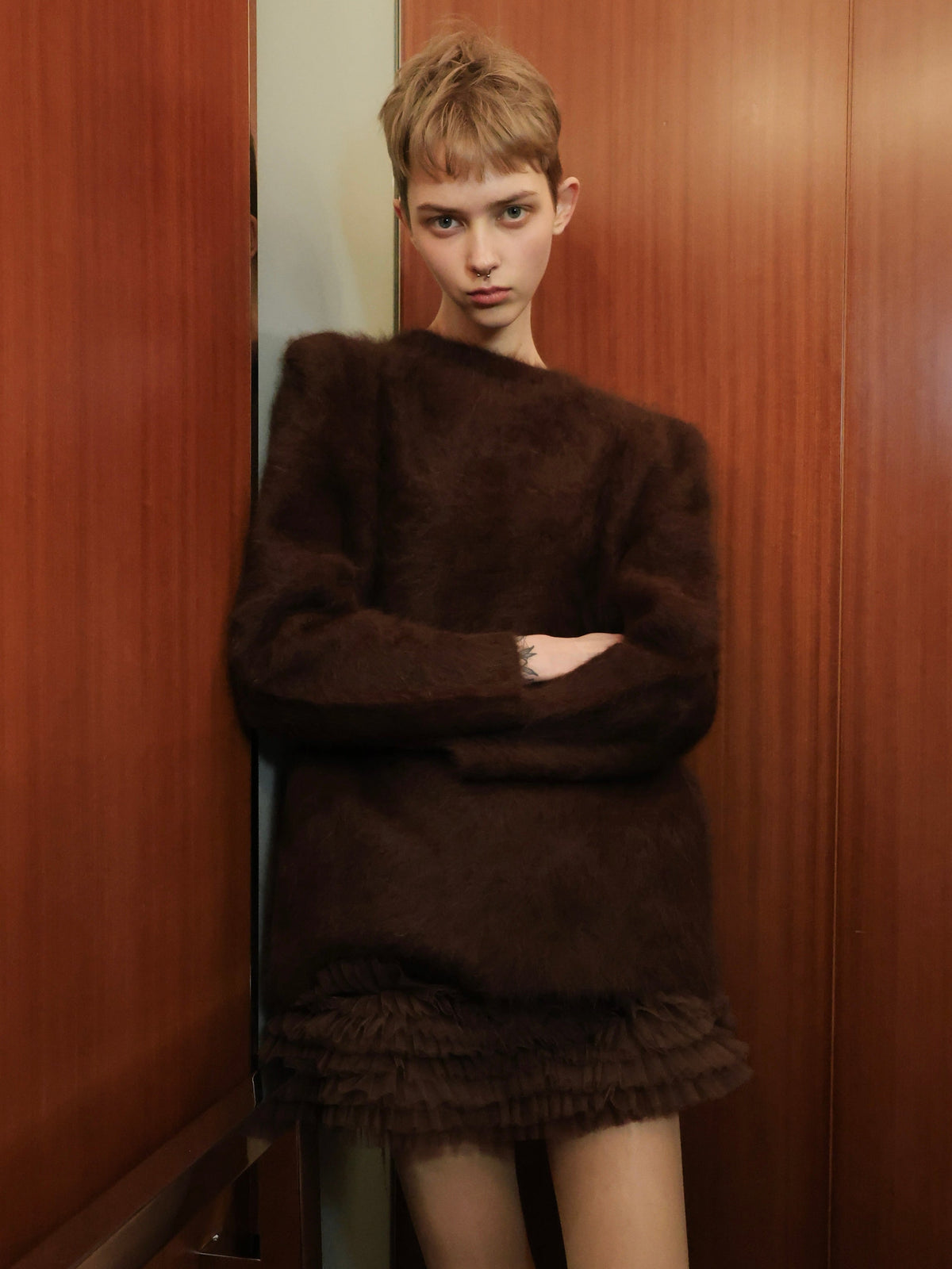 【AMOMMA】WOOL PUFF SHOULDER KNIT