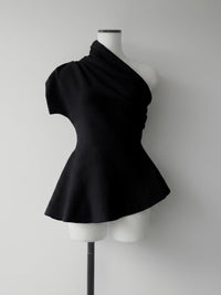 【AMOMMA】DRAPE PEPLUM KNIT