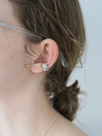 bumpy ear cuff