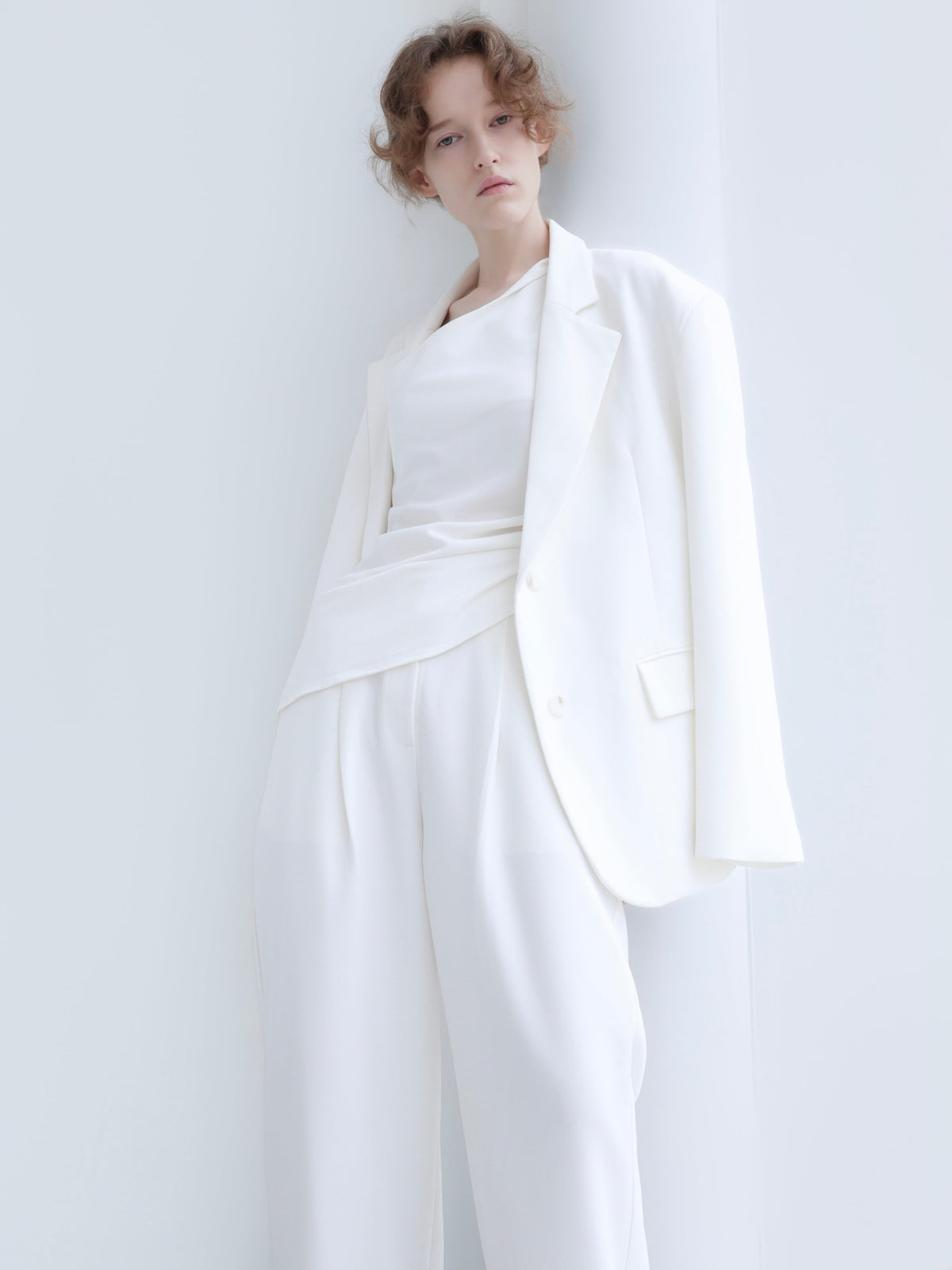 【NOWNS】Lou | One Shoulder Top