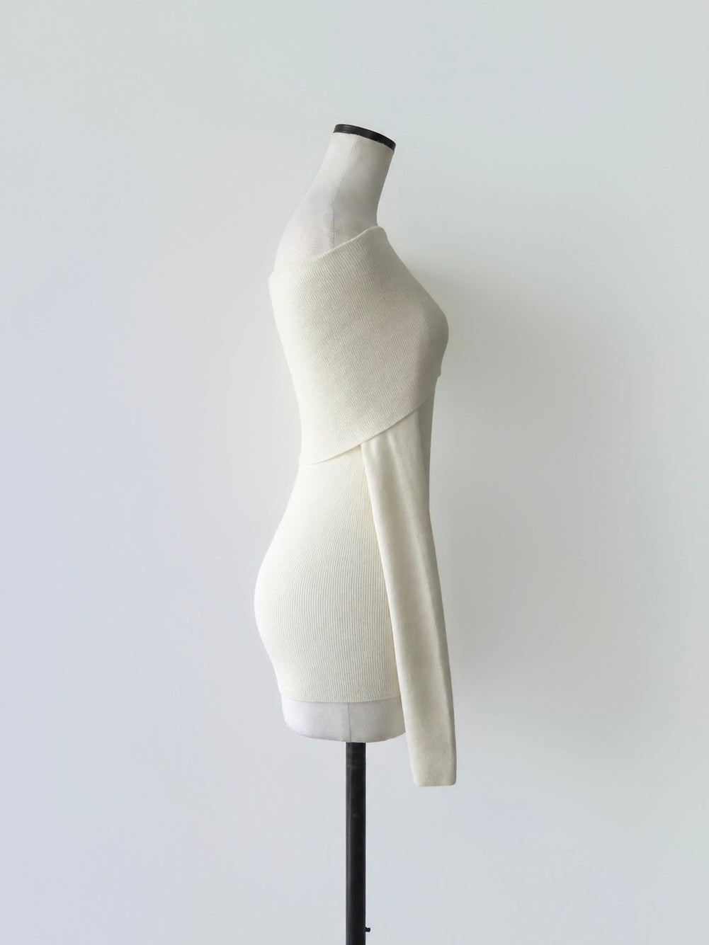 wool off shoulder knit