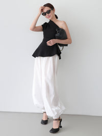 【AMOMMA】DRAPE PEPLUM KNIT