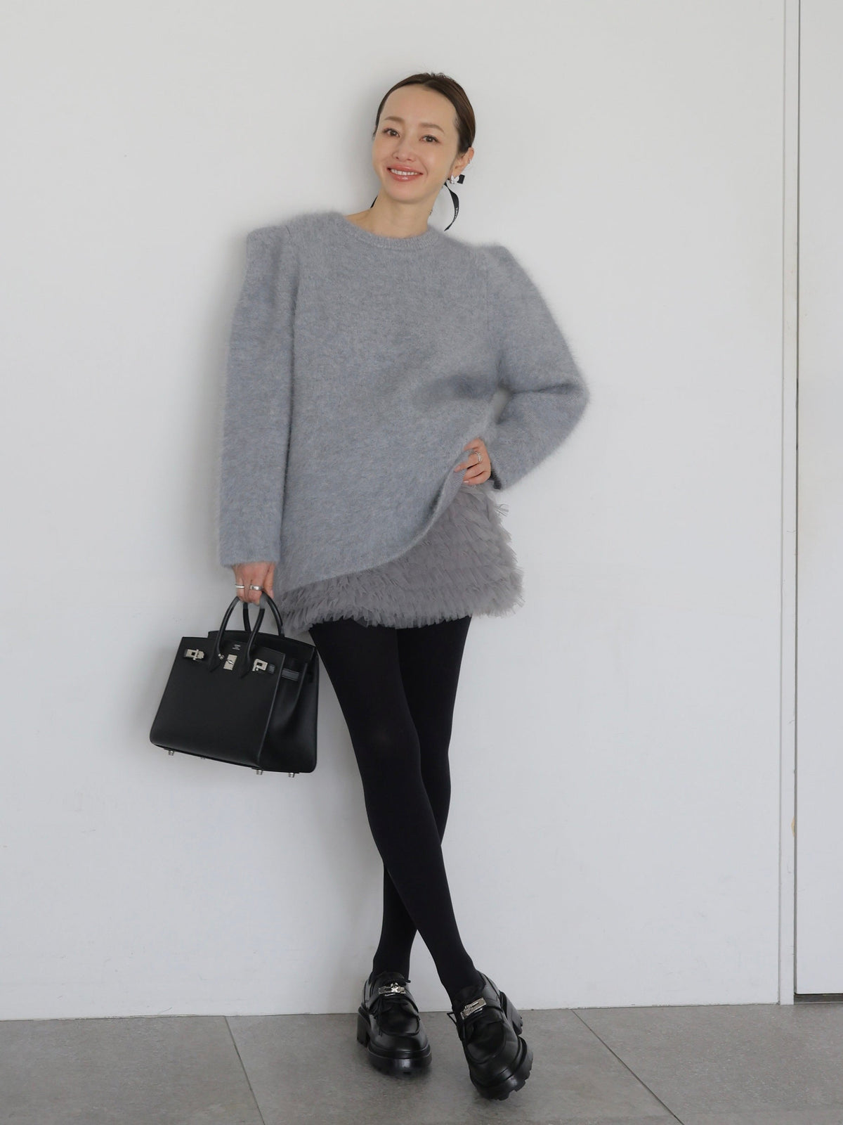 【AMOMMA】WOOL PUFF SHOULDER KNIT