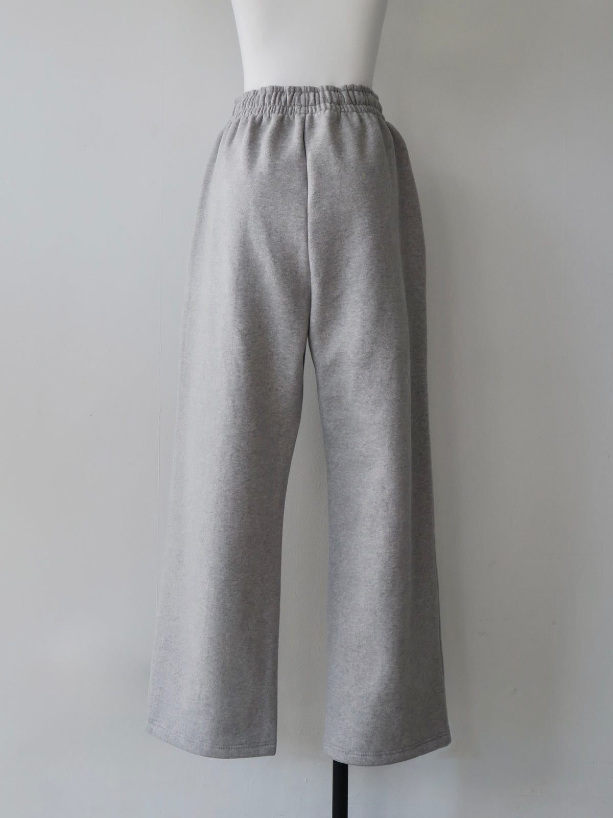 Loose sweatpants