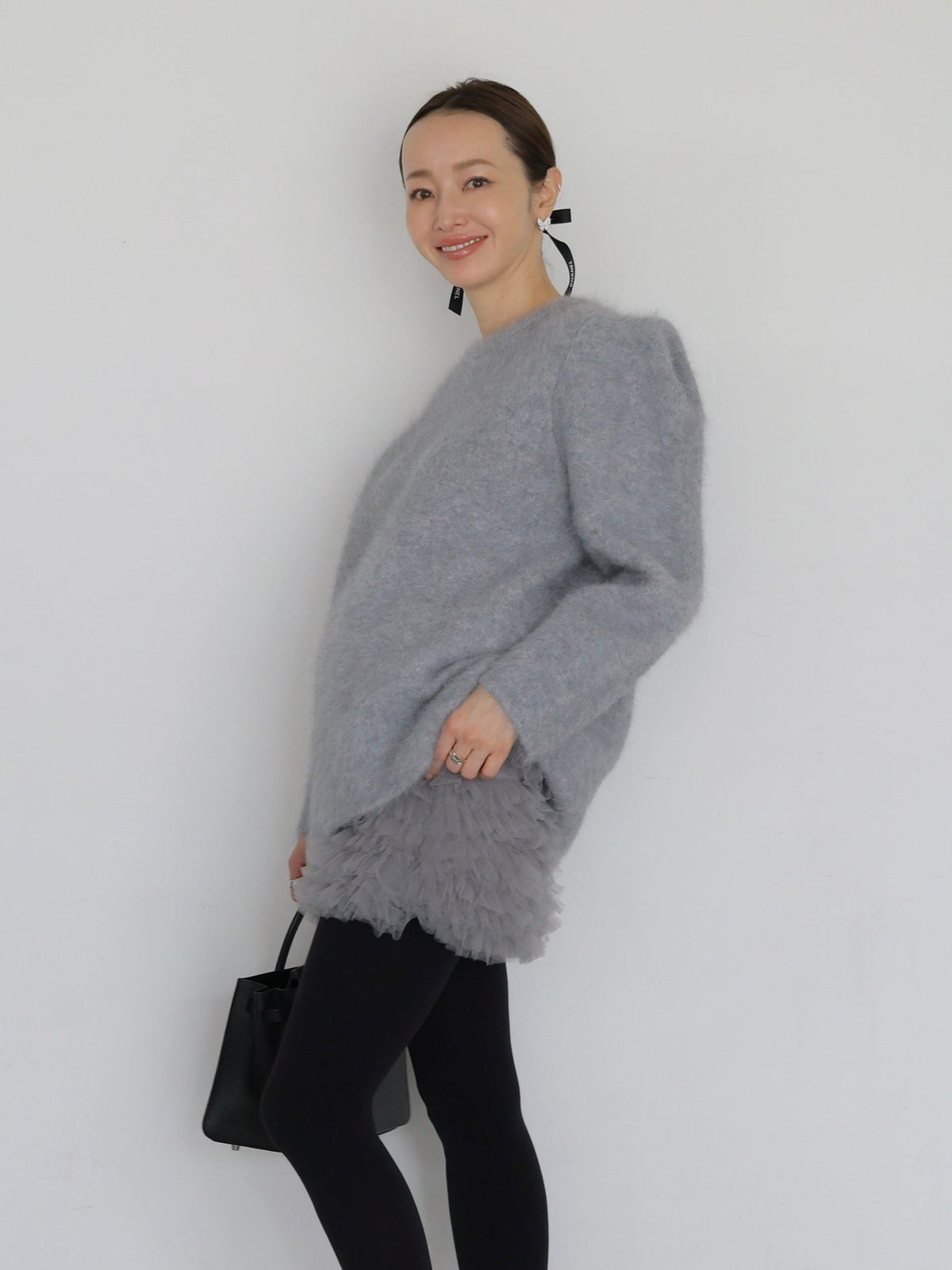 【AMOMMA】WOOL PUFF SHOULDER KNIT