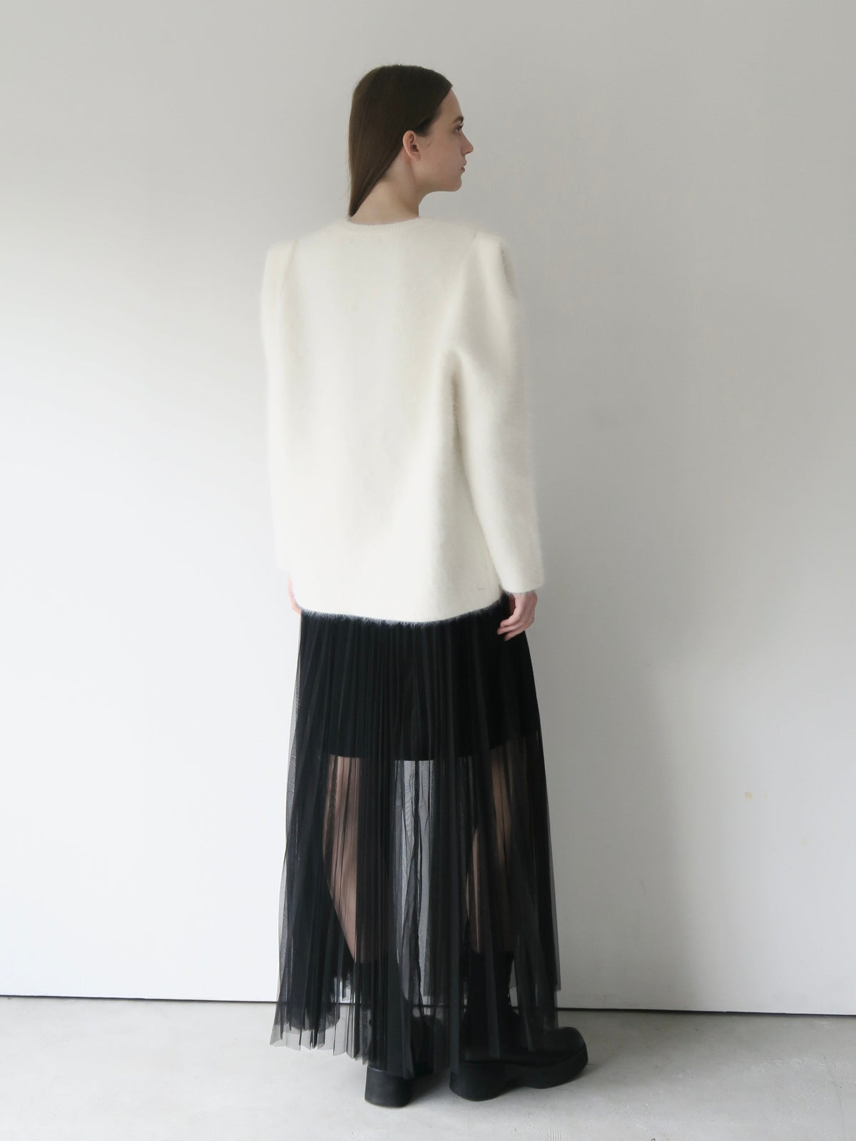 【AMOMMA】WOOL PUFF SHOULDER KNIT