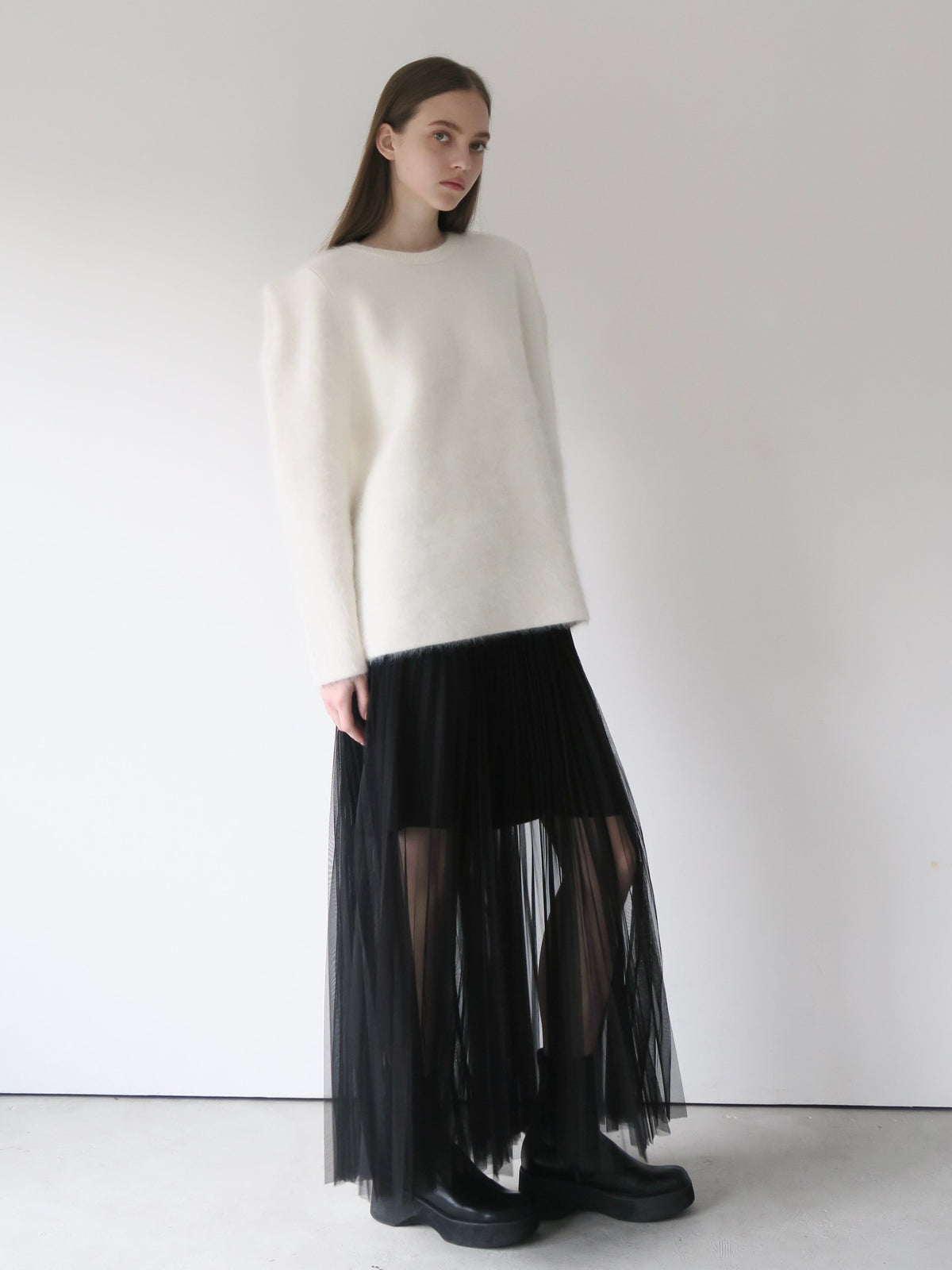 【AMOMMA】WOOL PUFF SHOULDER KNIT
