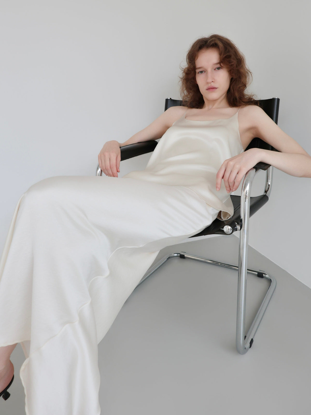 【NOWNS】Lulà | Satin cami top