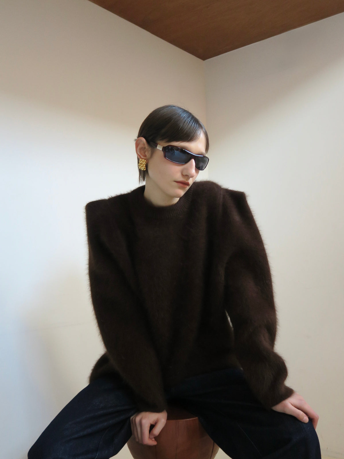 【AMOMMA】WOOL PUFF SHOULDER KNIT