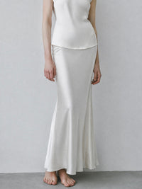 【NOWNS】Lulà | Satin sleek maxi skirt