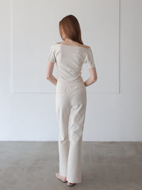 airy drape silhouette set-up