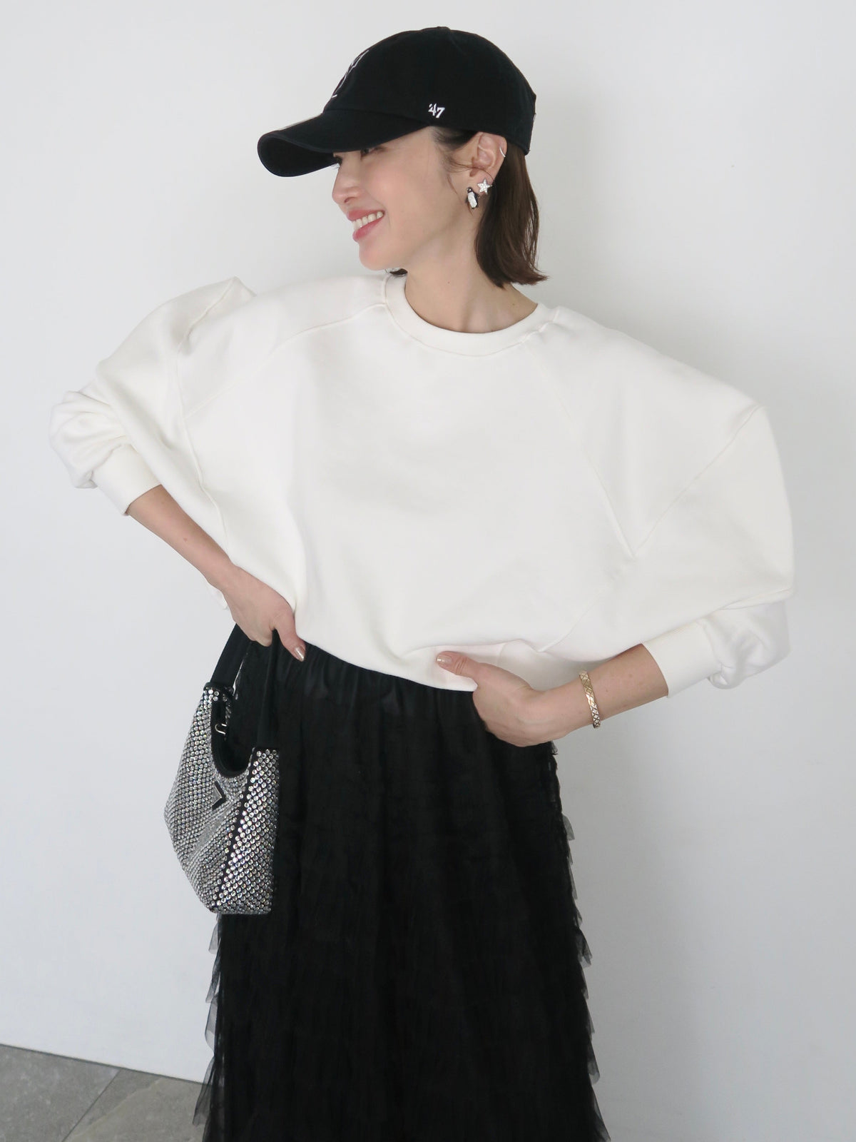 【AMOMMA】PUFF SLEEVE SWEAT - 起毛なし -