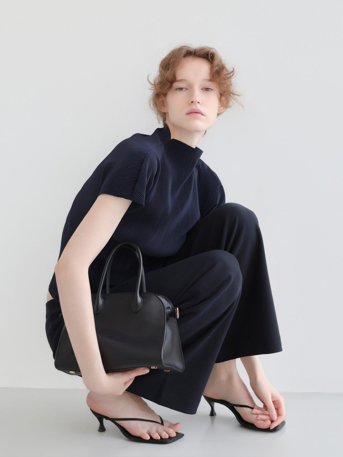 [NOWNS] Seine | Pleated Top