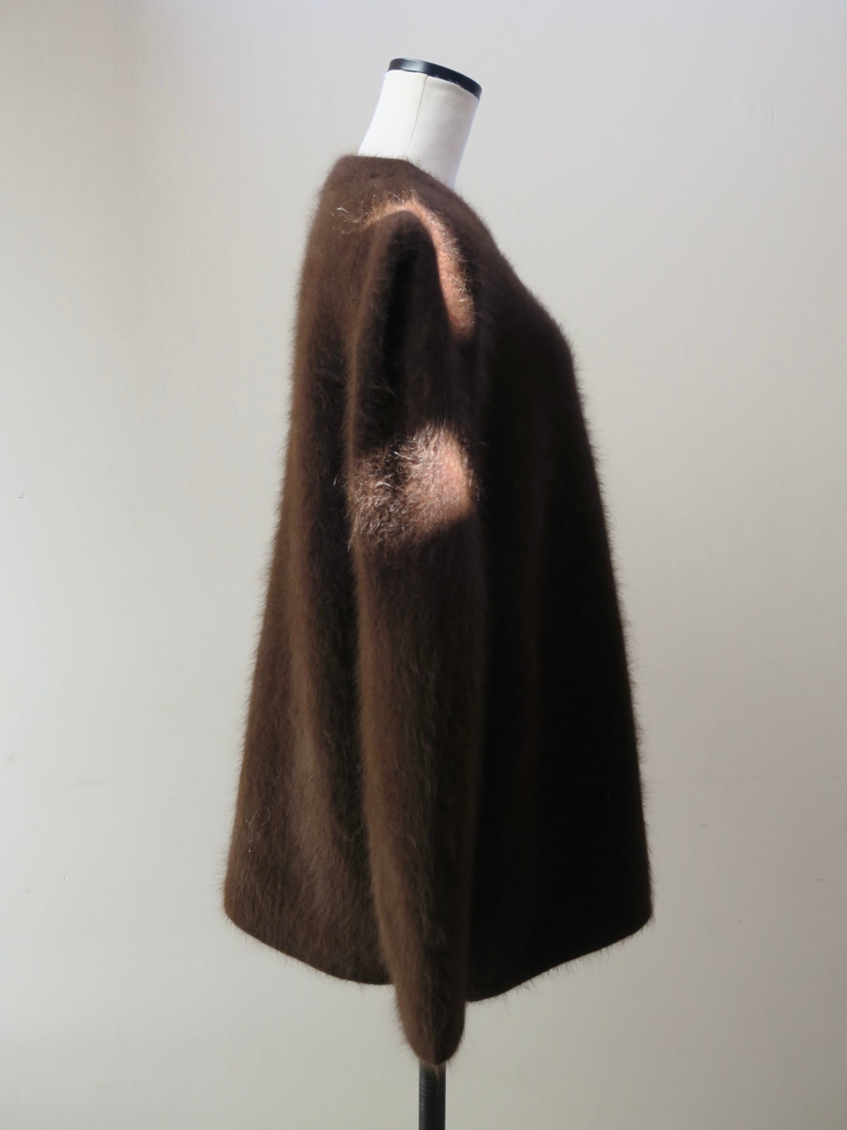 【AMOMMA】WOOL PUFF SHOULDER KNIT