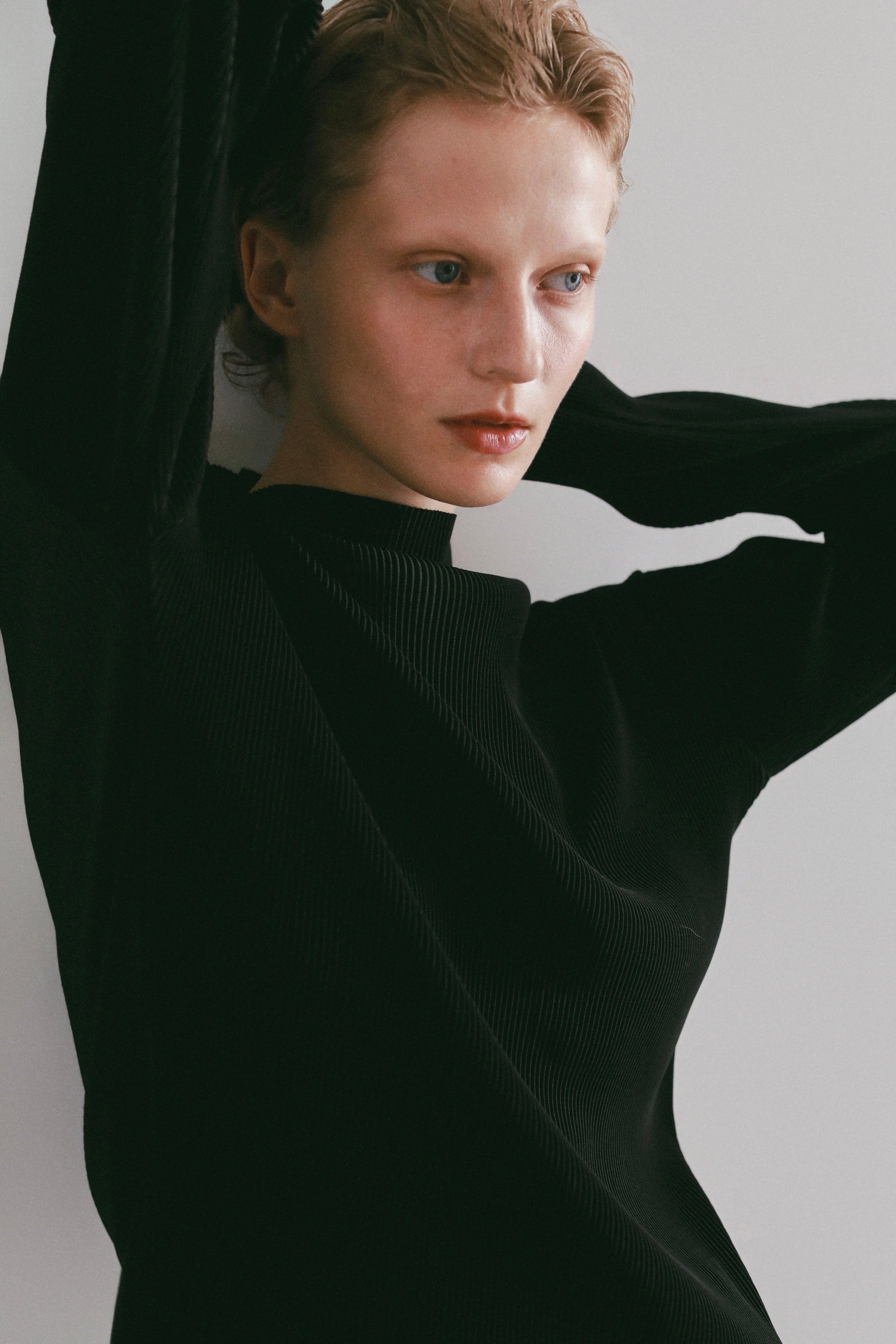 NOWNS】Seine | Pleats long sleeve tops – THETOVE