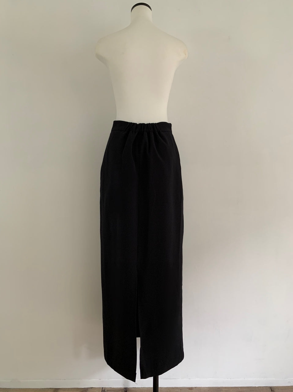 [ sample sale ] straight maxi skirt