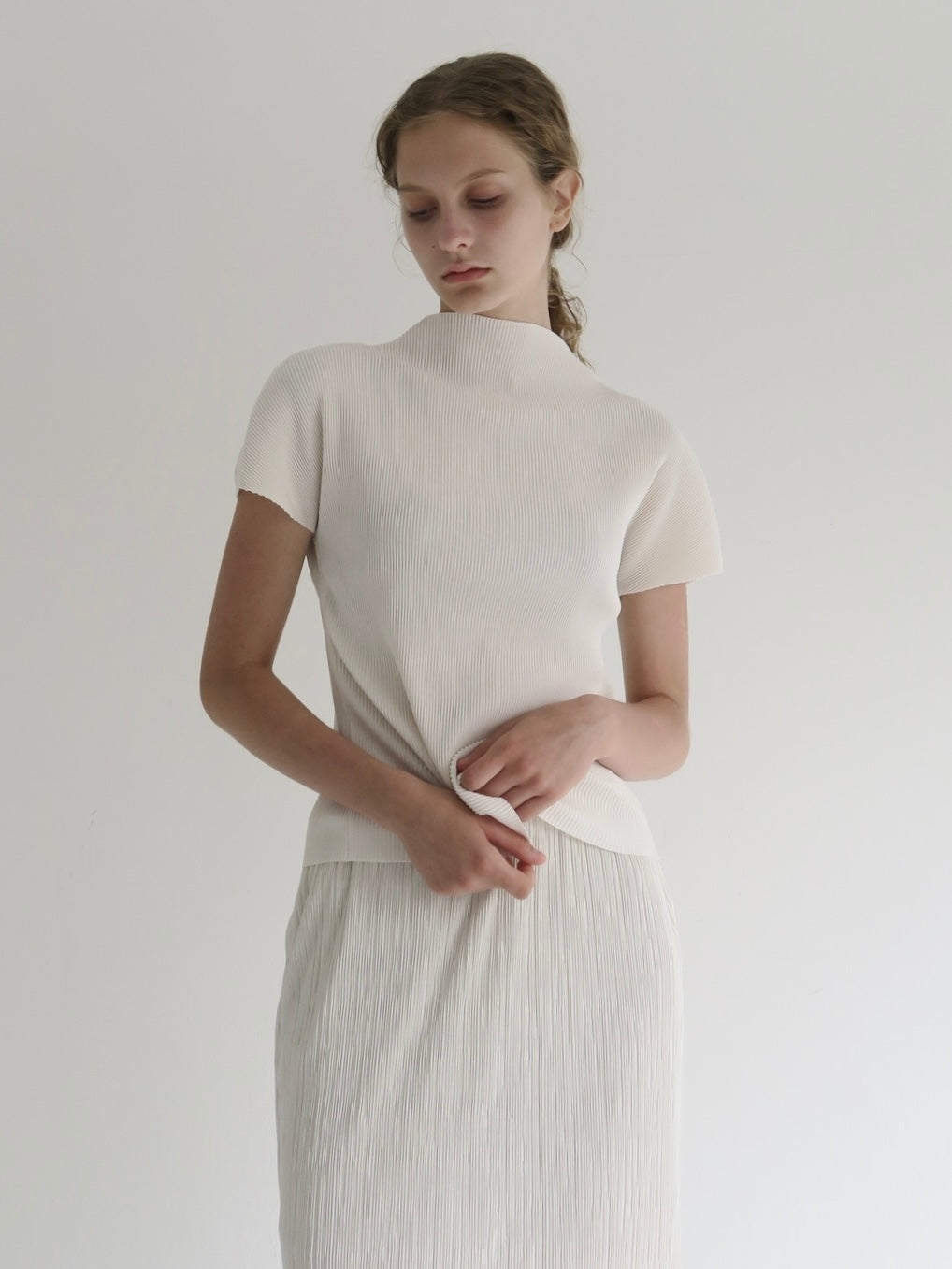 [NOWNS] Seine | Pleated Top