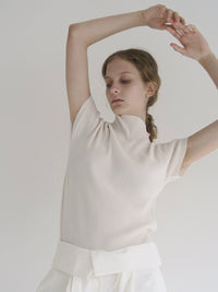 [NOWNS] Seine | Pleated Top