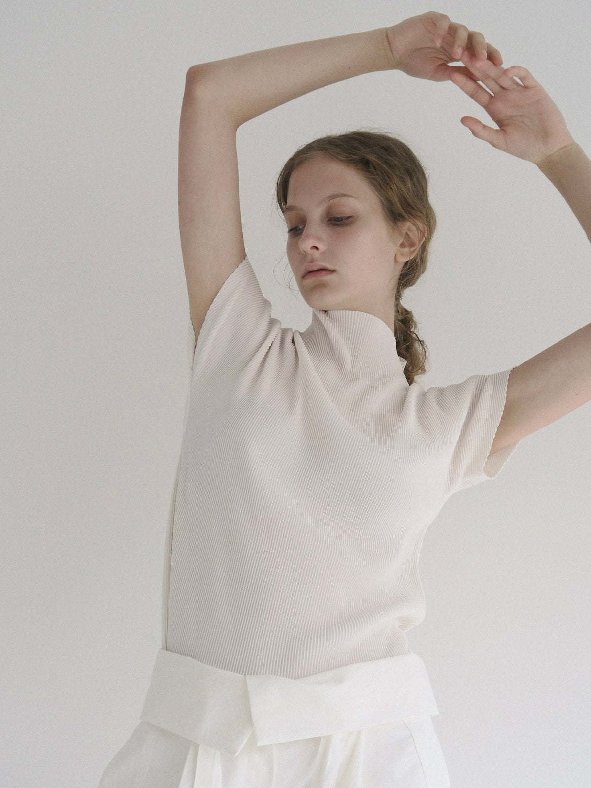 [NOWNS] Seine | Pleated Top