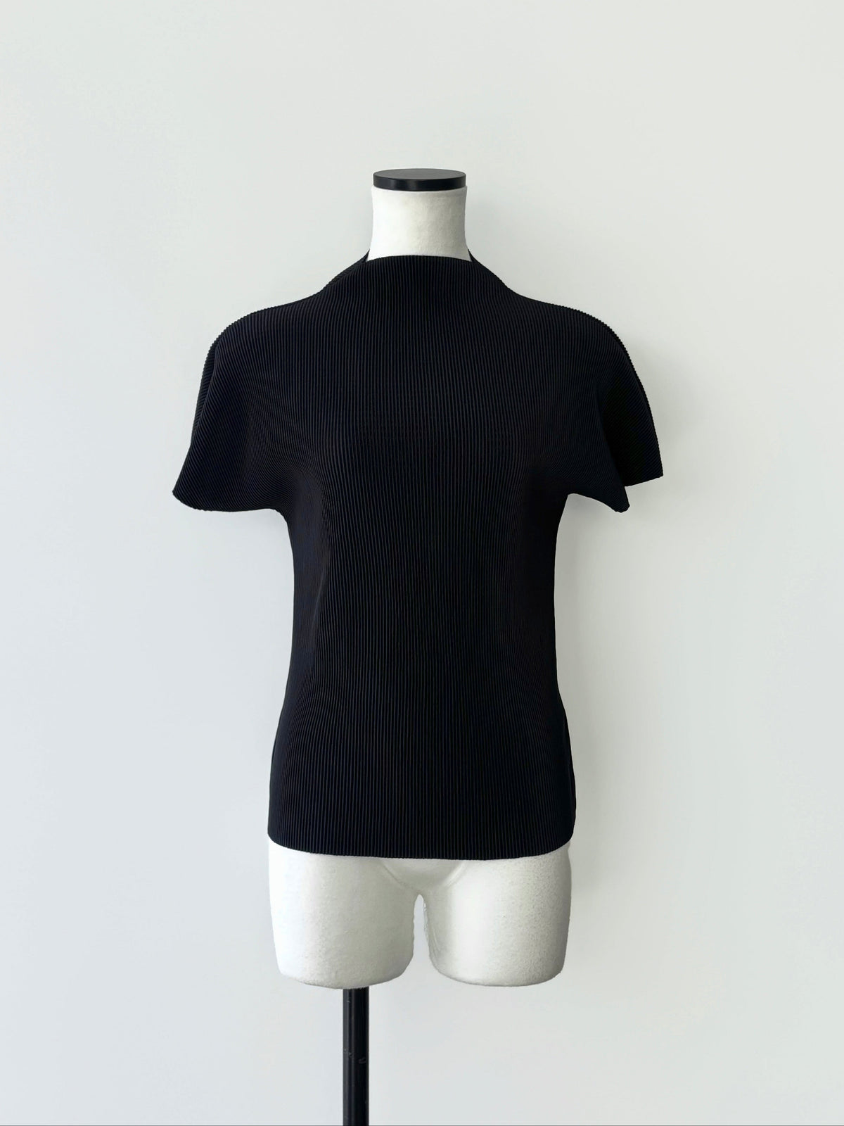 [NOWNS] Seine | Pleated Top
