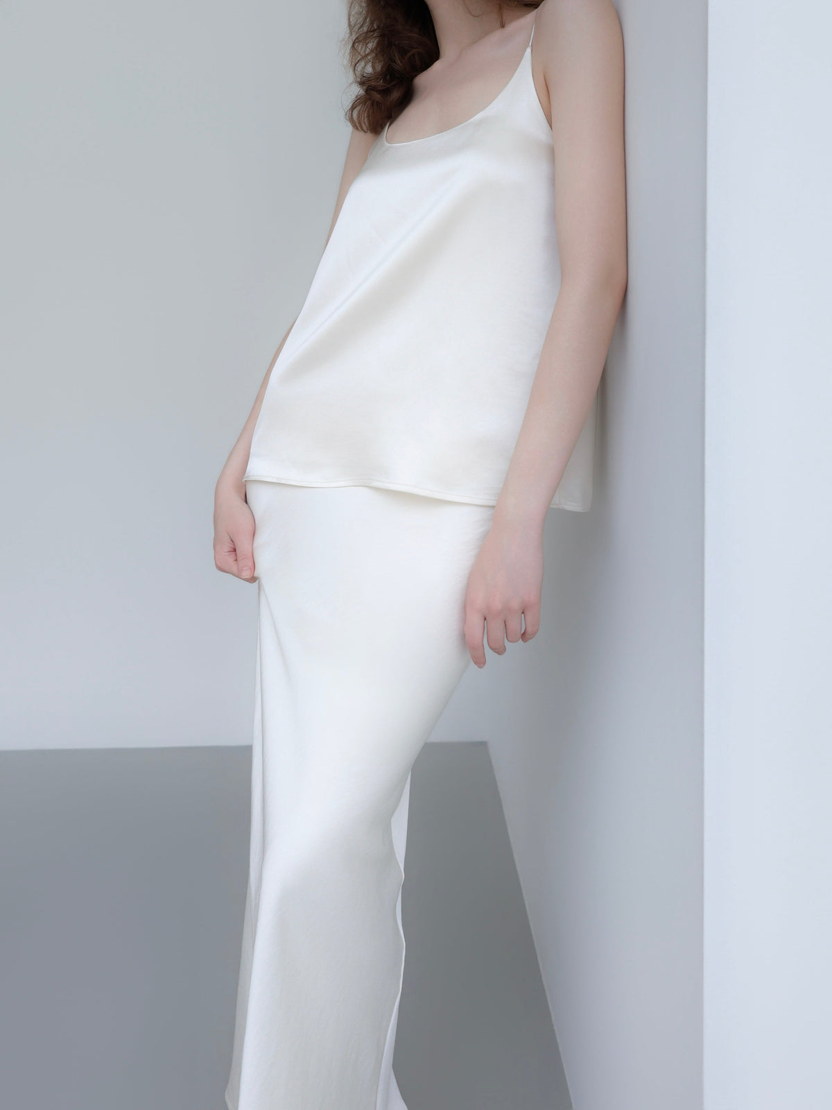 【NOWNS】Lulà | Satin cami top