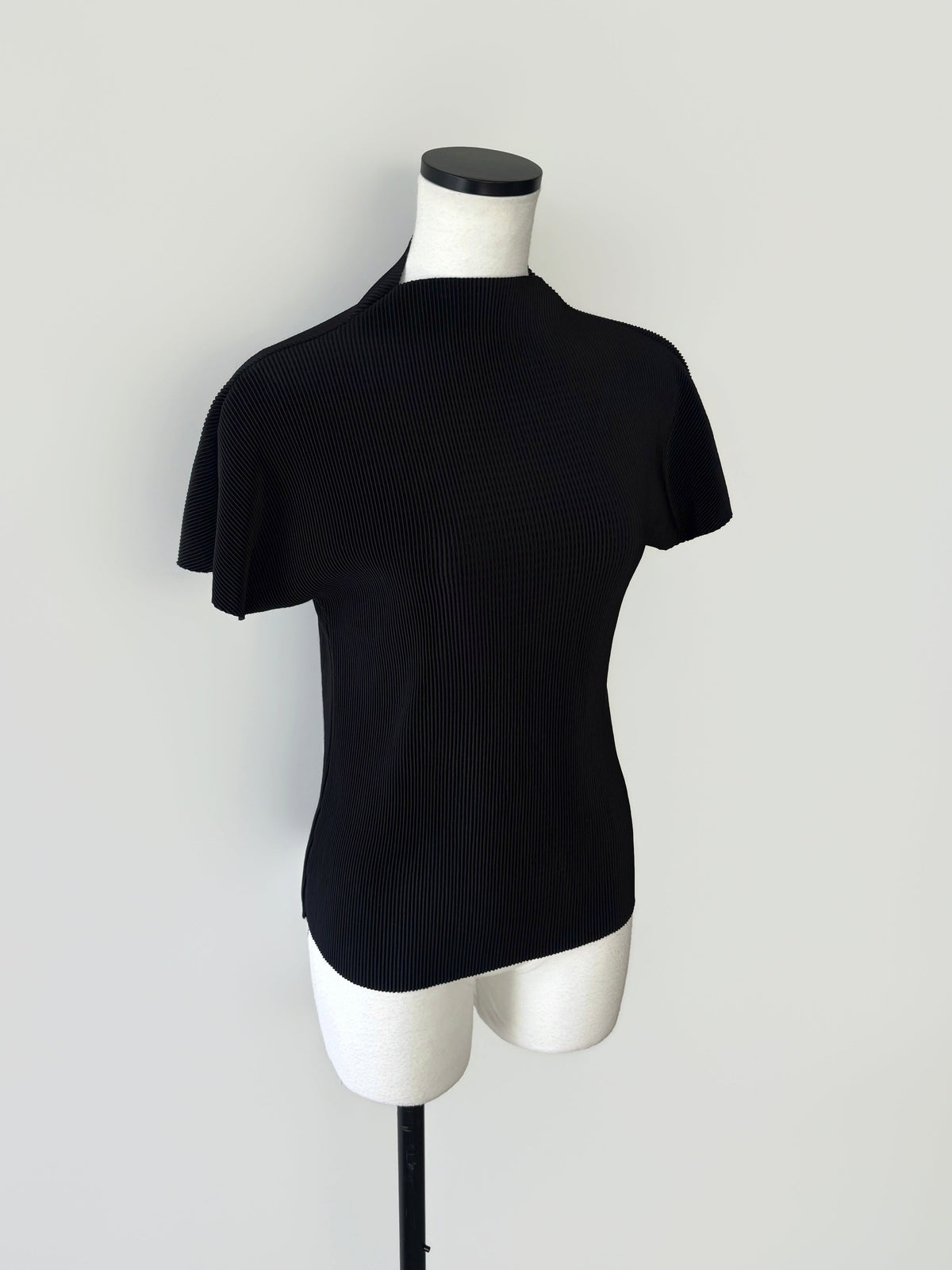 [NOWNS] Seine | Pleated Top