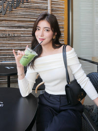 【celon】wool off shoulder knit