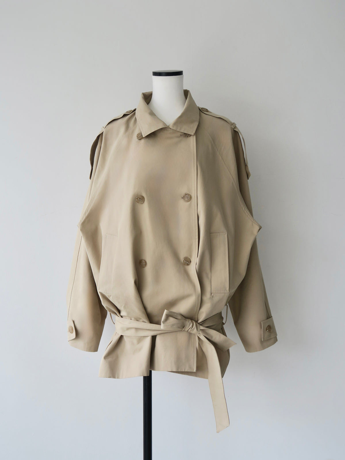 【SAMPLE SALE / célon】modern short trench coat