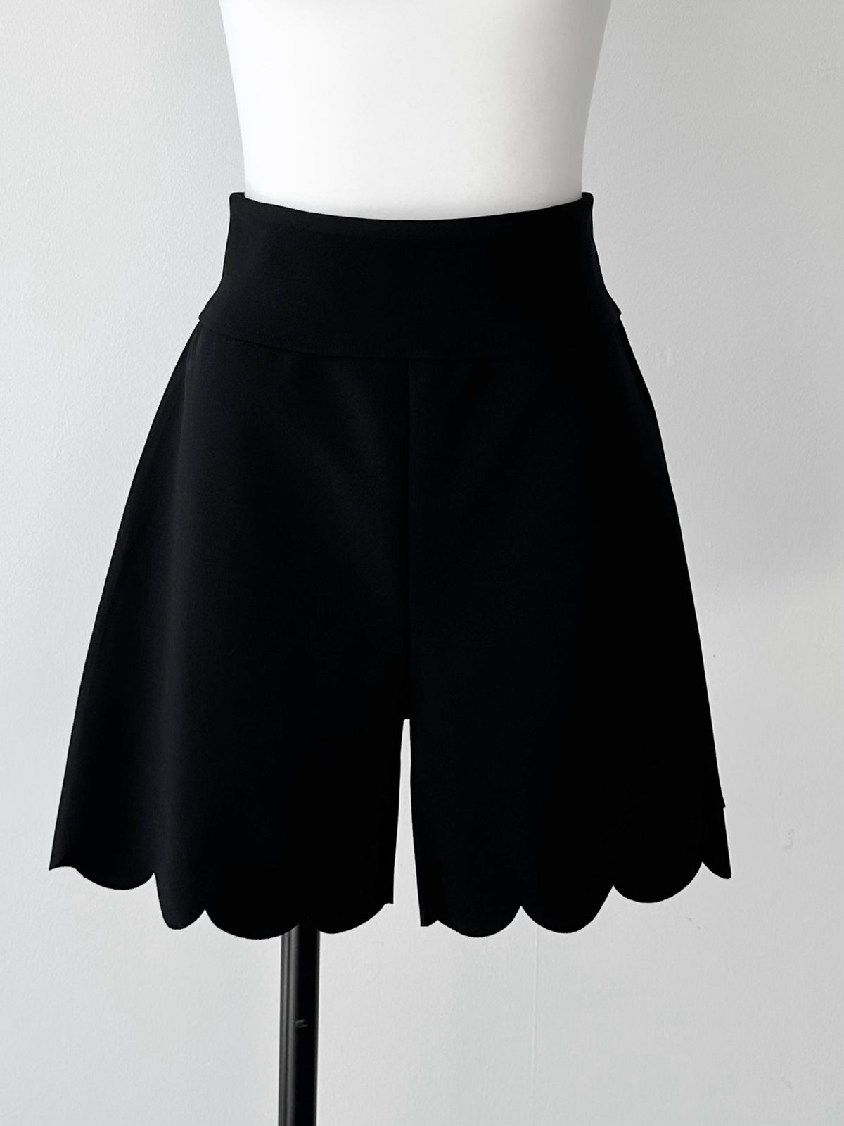 【SAMPLE SALE / swanë】cloud flare mini pants