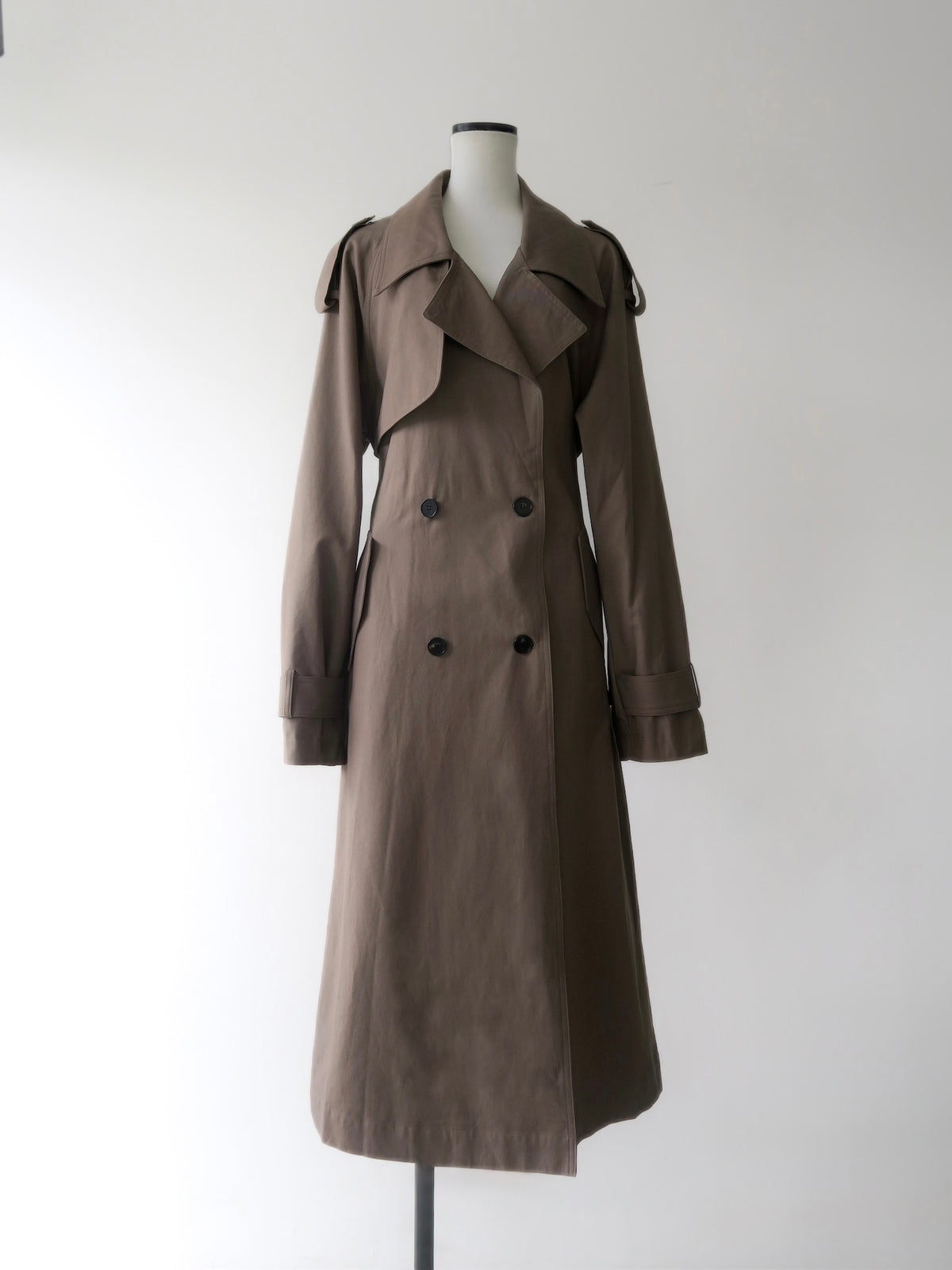 Moca long trench coat