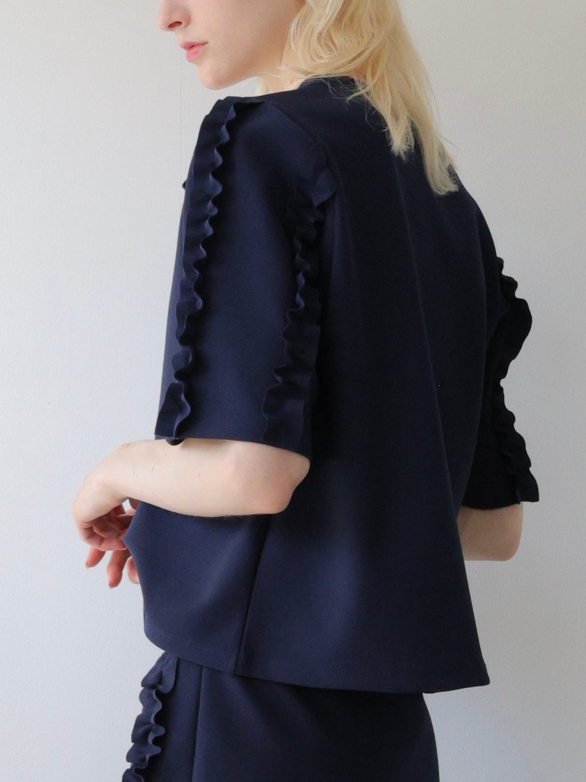 【SAMPLE SALE / swanë】 frill sleeves pullover