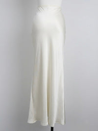 【NOWNS】Lulà | Satin sleek maxi skirt