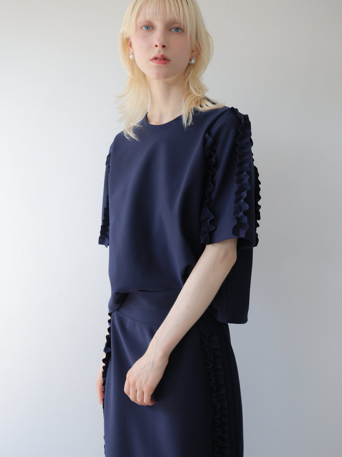 【SAMPLE SALE / swanë】 frill sleeves pullover
