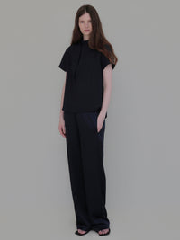【NOWNS】Alma | Satin sleek pants