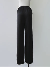 【NOWNS】Alma | Satin sleek pants