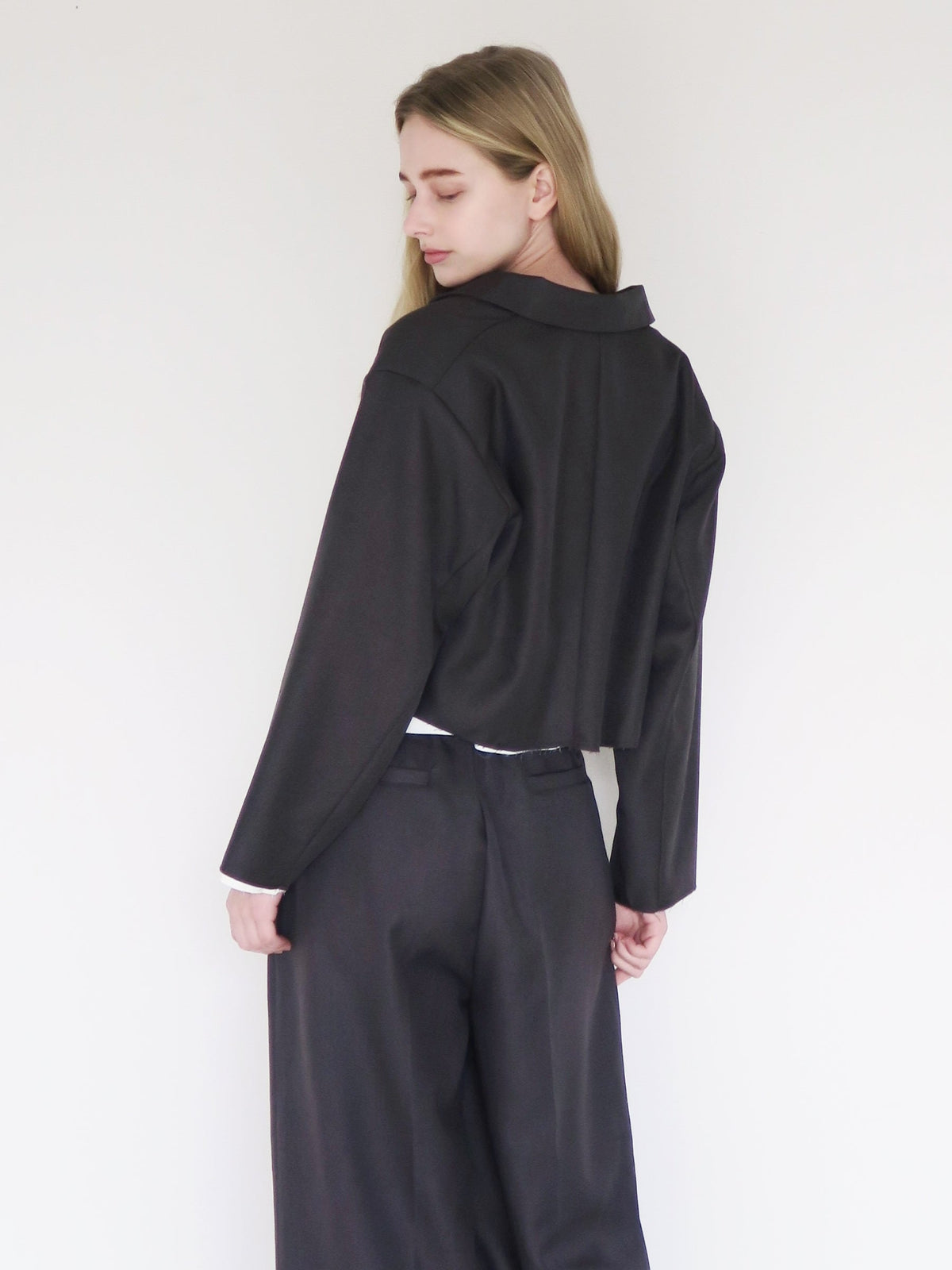 [ SAMPLE SALE ] cutoff cropped jacket