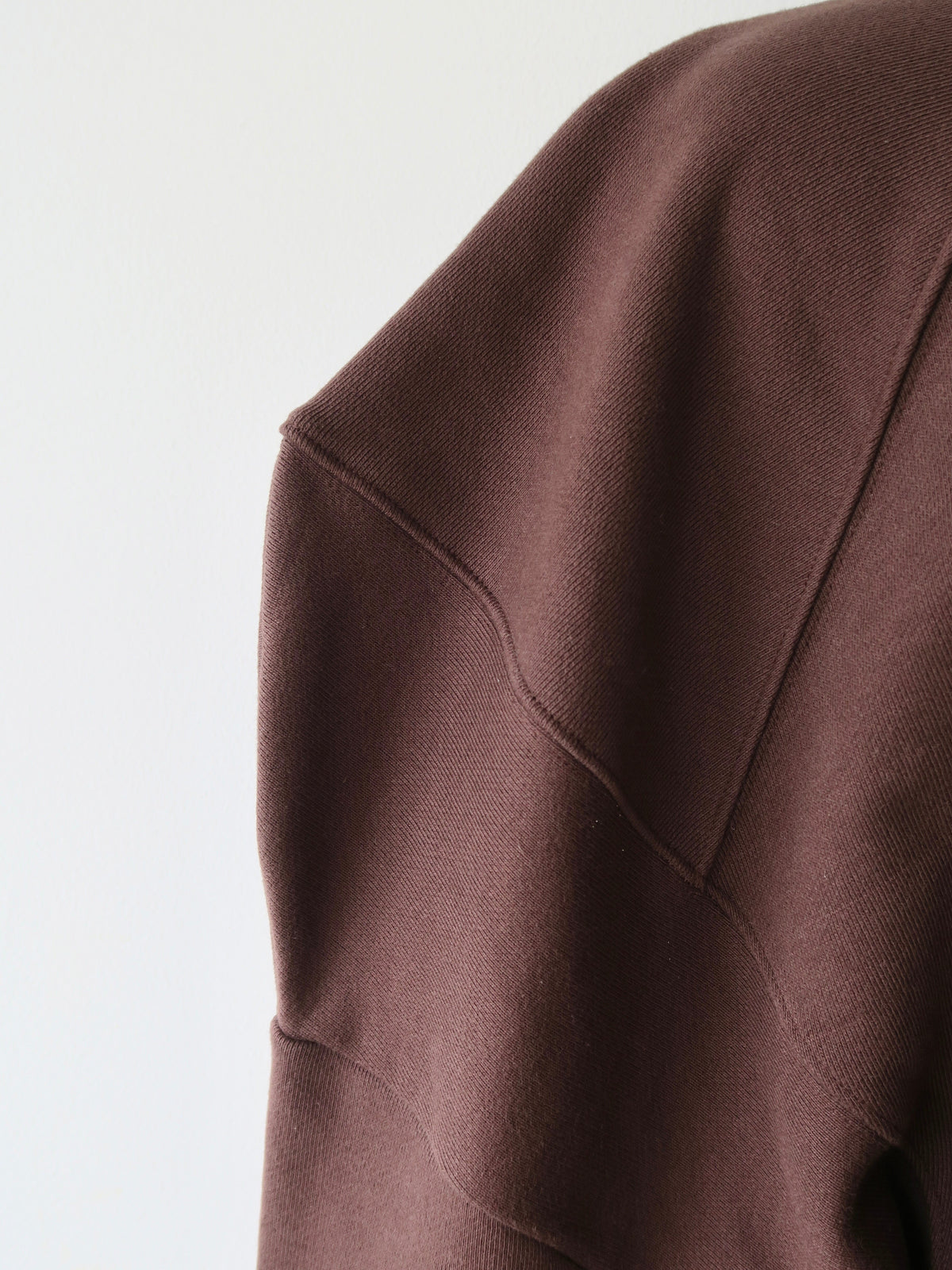 【AMOMMA】PUFF SLEEVE SWEAT - 起毛なし -
