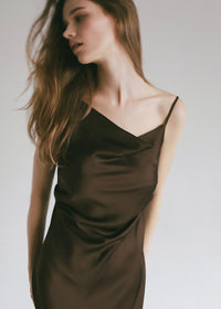 【célon】satin asymmetry drape cami dress