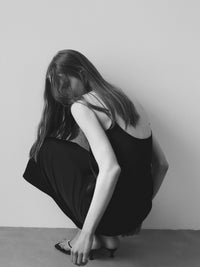 【NOWNS】Lulà | 缎面吊带连衣裙