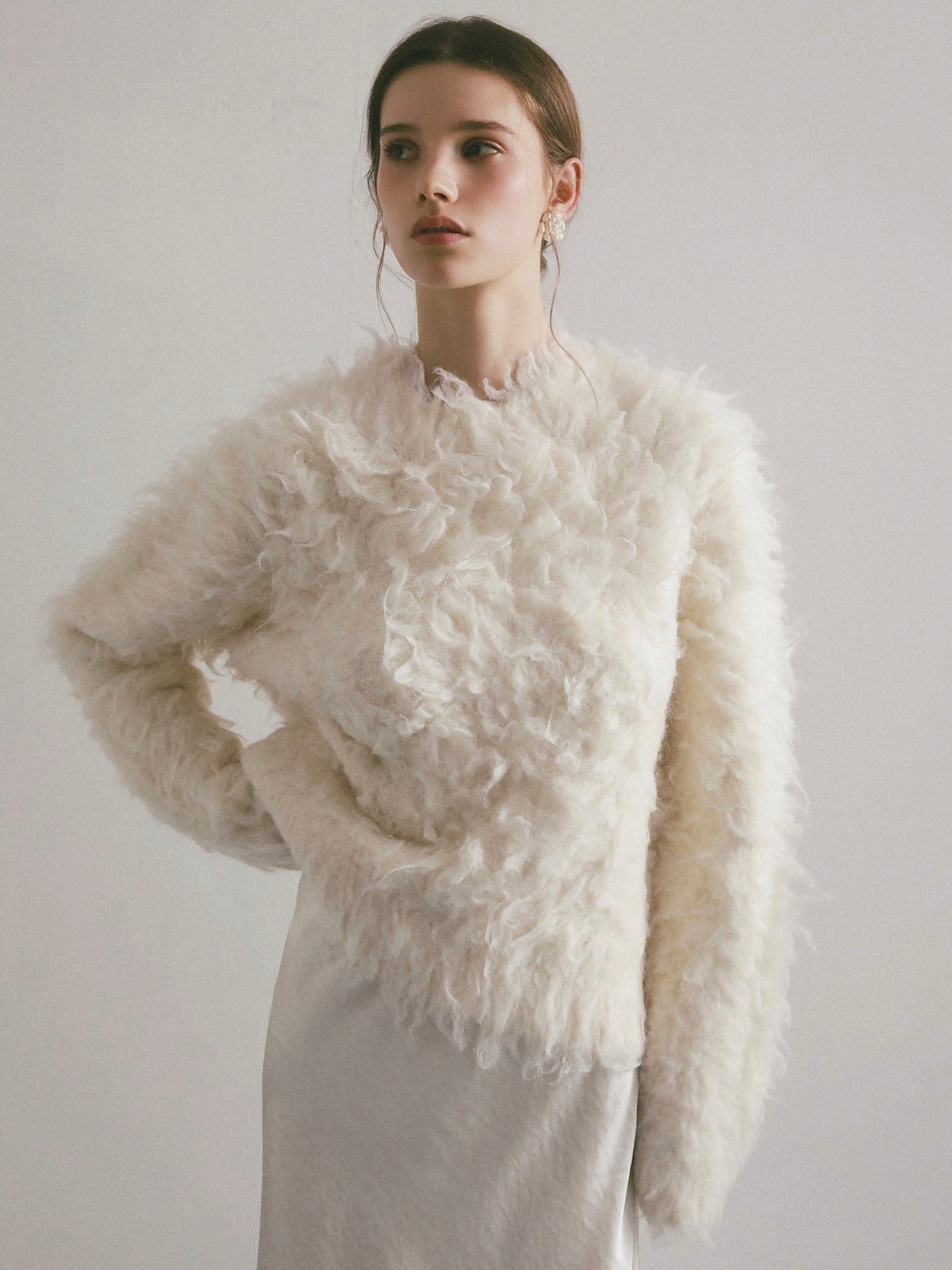 【célon】Poodle Shaggy Knit