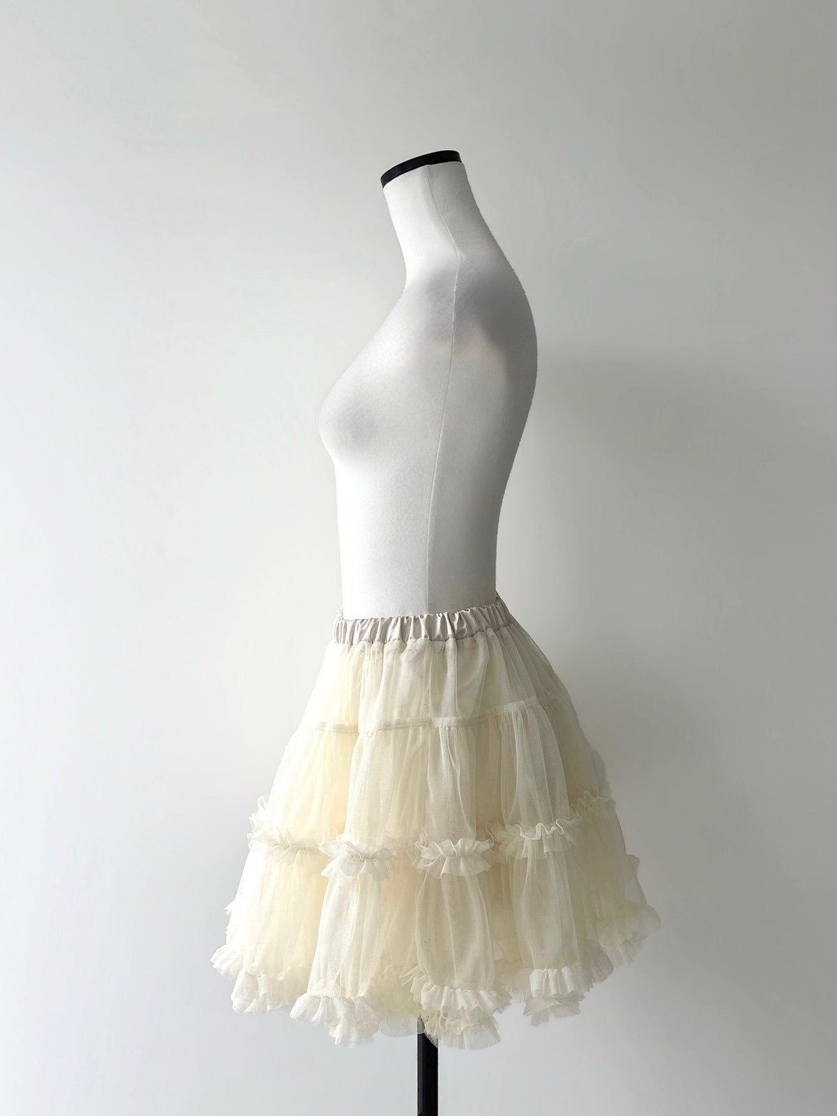 【AMOMMA】AUDREY TIERED TULLE SKIRT