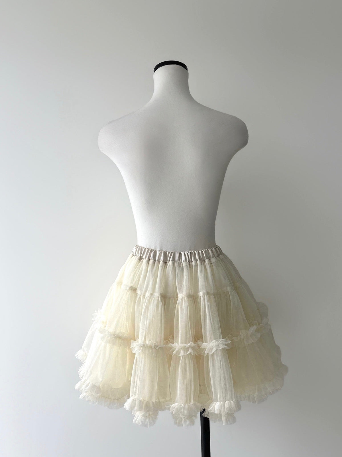 【AMOMMA】AUDREY TIERED TULLE SKIRT