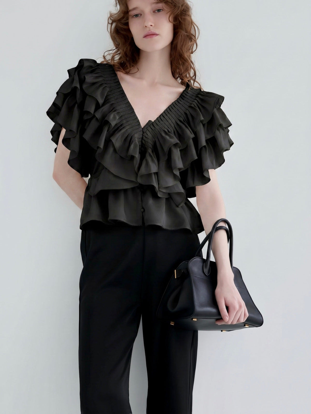 【AMOMMA】SATIN RAFFLE FRILL TOPS
