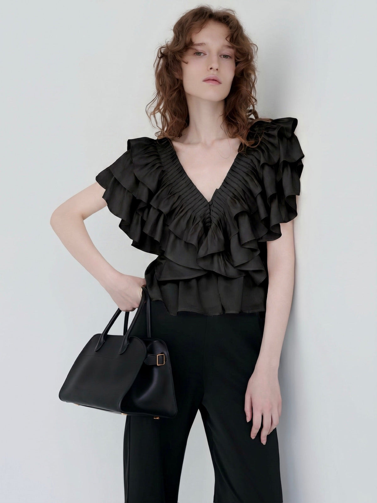 【AMOMMA】SATIN RAFFLE FRILL TOPS