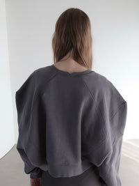 【AMOMMA】PUFF SLEEVE SWEAT - 起毛なし -