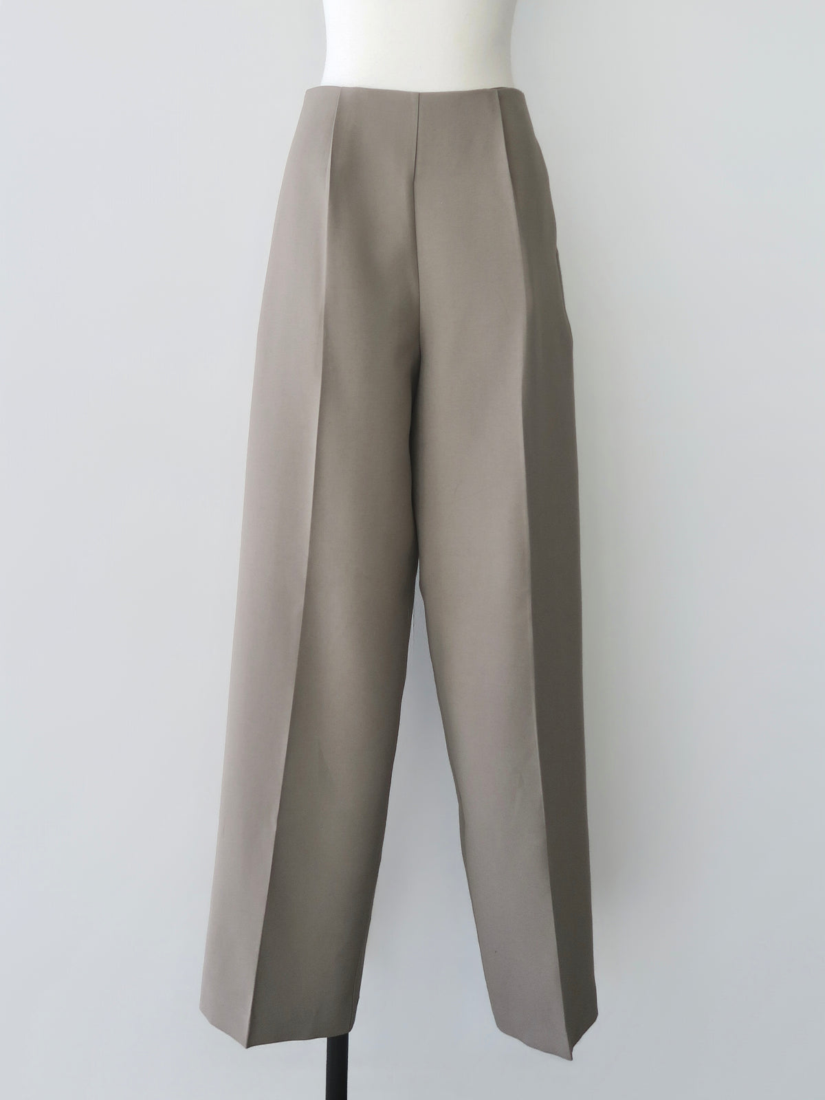 minimal wide trousers